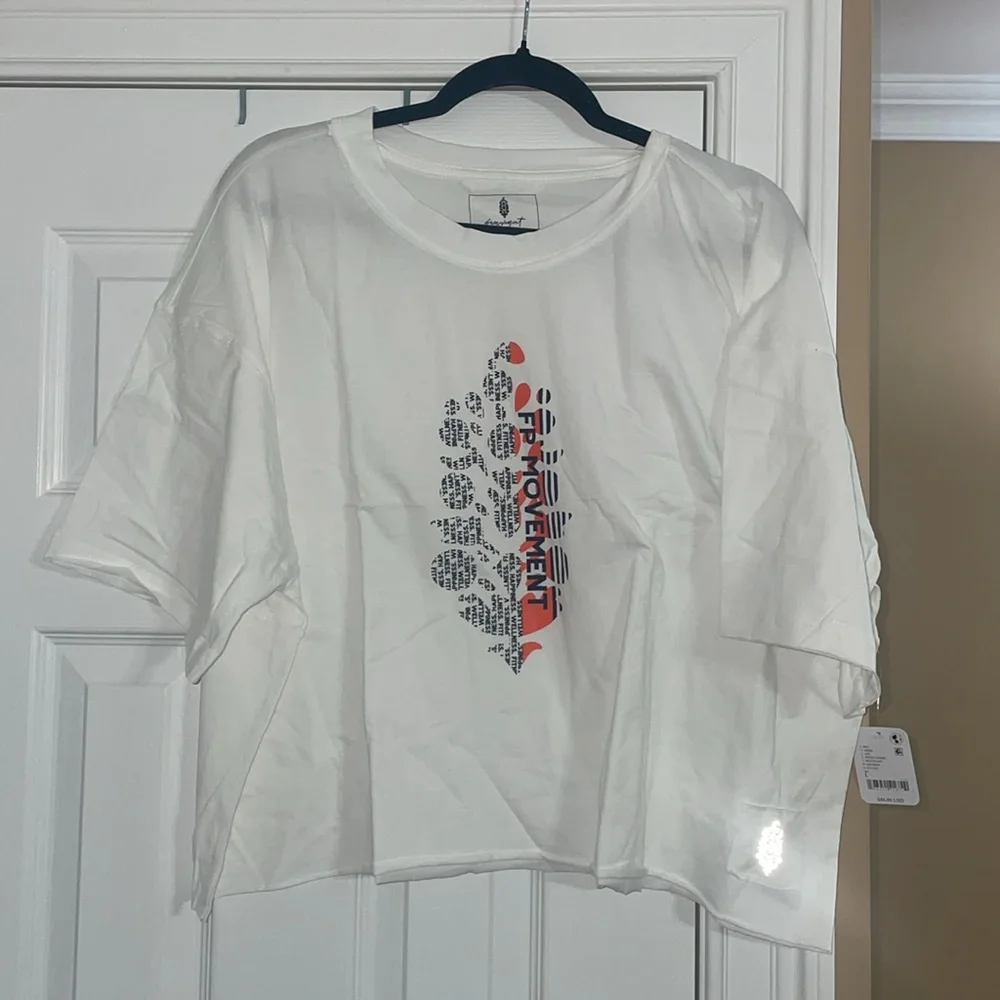 Free people Inspire Buti Logo Tee (white) - Picture 5 of 5